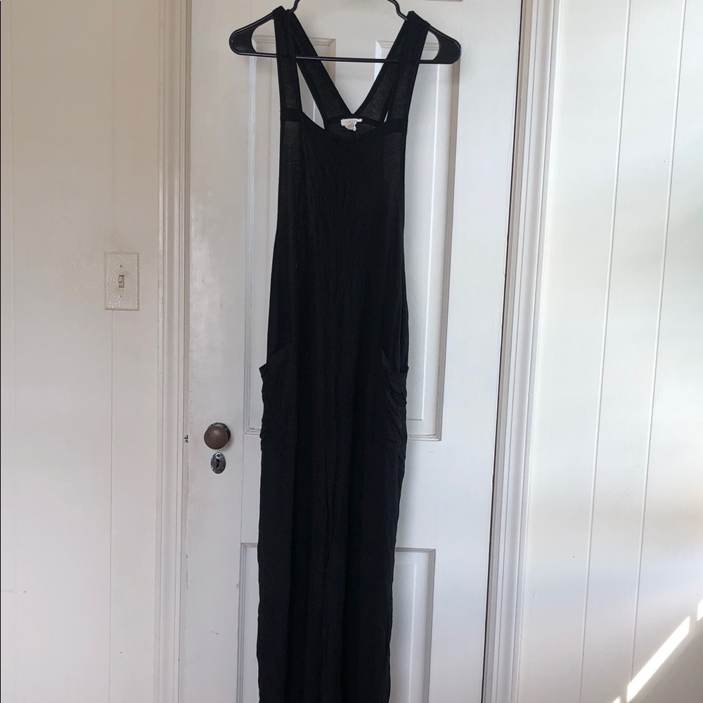 Yelete Black Sleeveless Wide-Strap Jumpsuit with Pockets